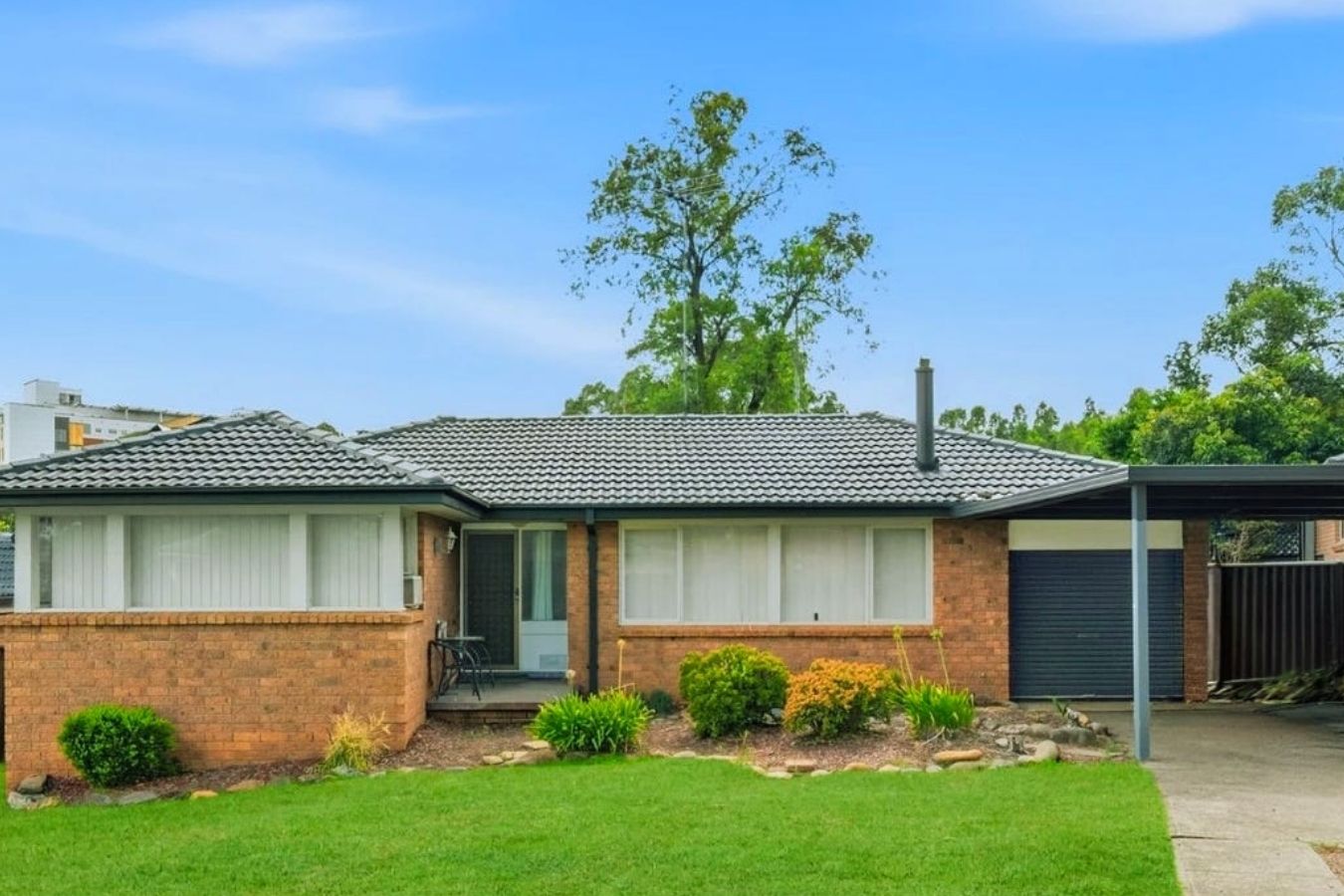 47 Georgiana Crescent Ambarvale NSW 2560